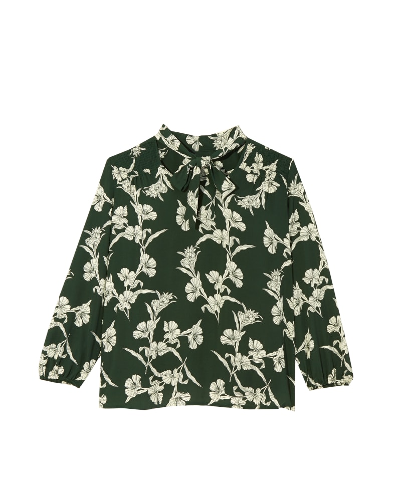 Front of plus size  by Ryan Wythe | Dia&Co | dia_product_style_image_id:142578